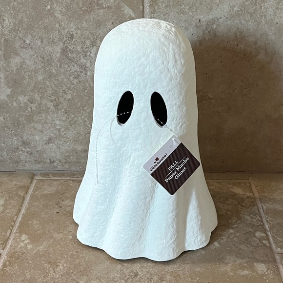 Paper Mache Ghost - Picture 2 of 7
